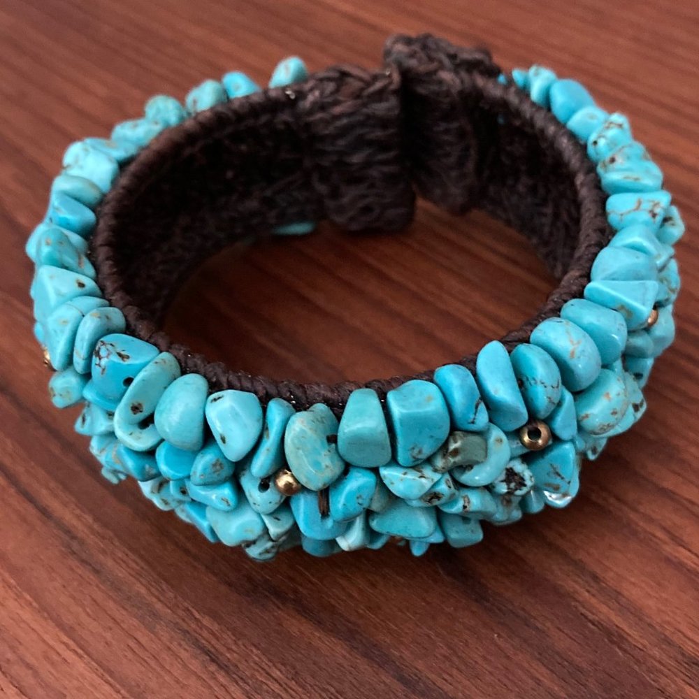 Stone cuff bracelet